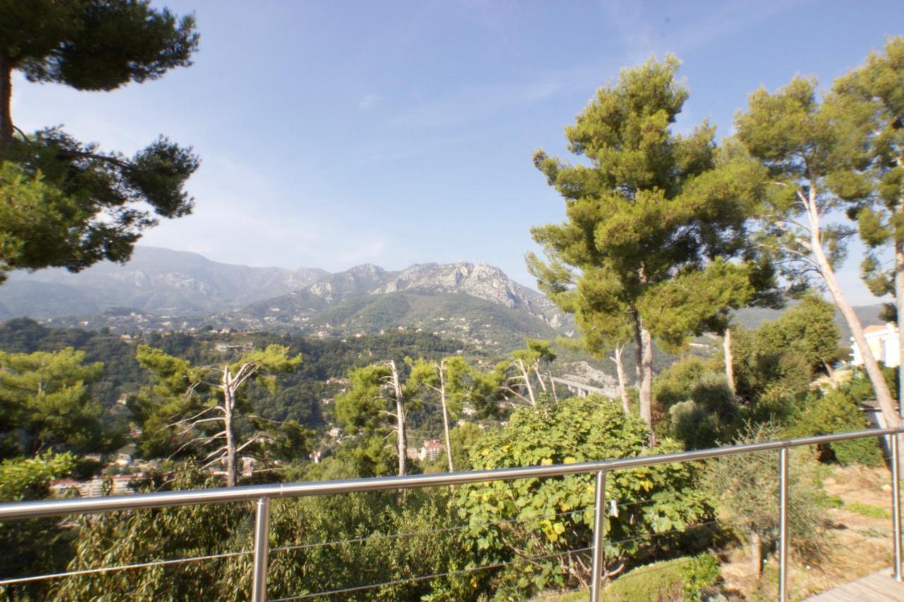 芒通456 Chemin De La Pinede公寓 外观 照片